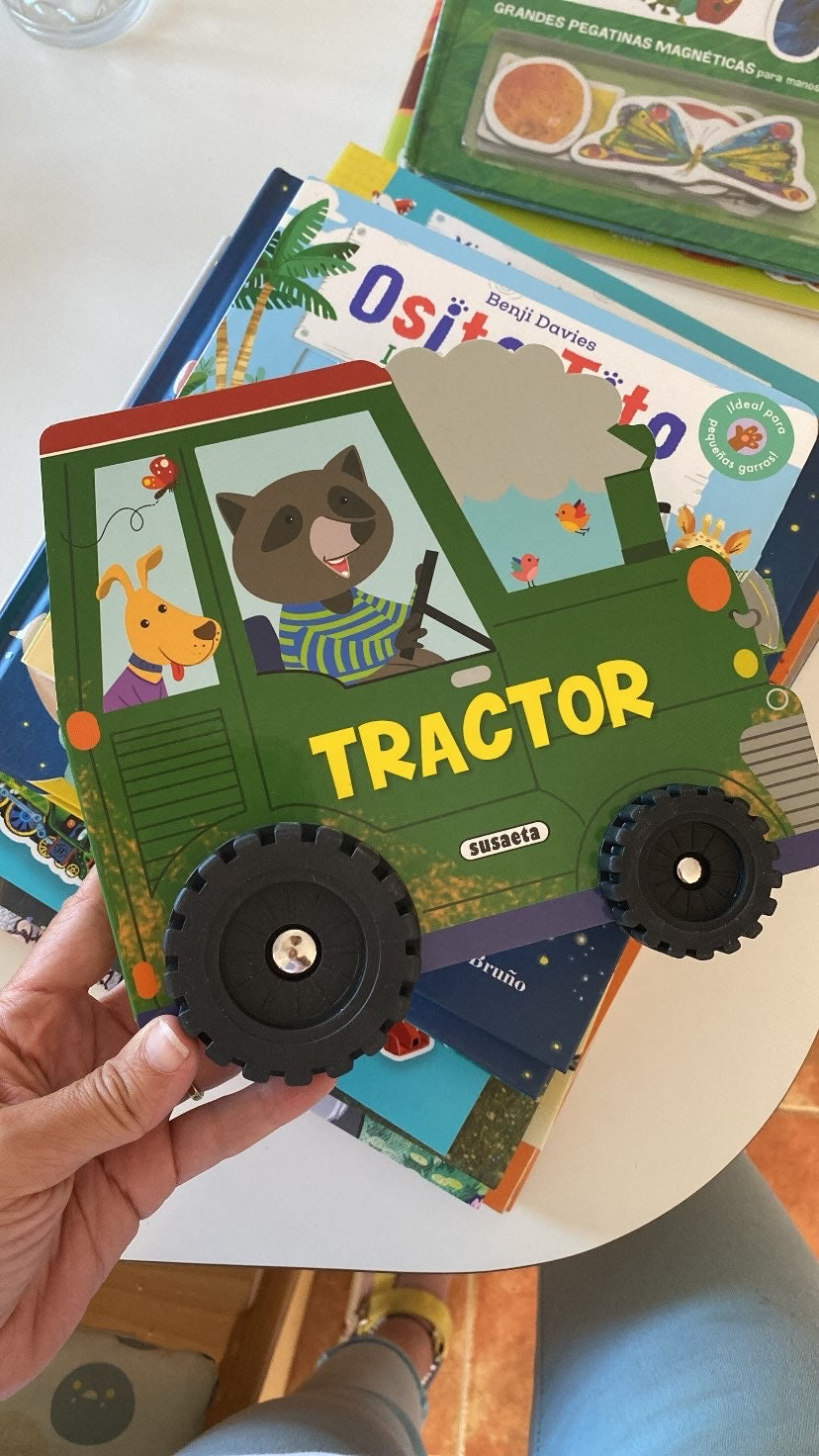 TRACTOR